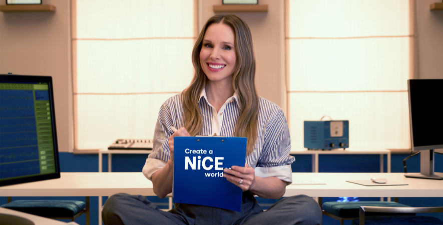 Kristen Bell is NiCE
